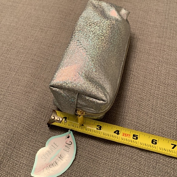 NWT Iridescent Sparkle Cosmetic Bag Zipper Bag - Picture 12 of 13